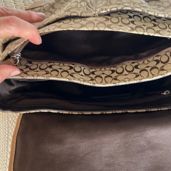 Coach shoulder bag - Picture 7 of 14